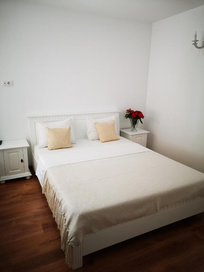 Brize Guest House Tuzla Luaran gambar